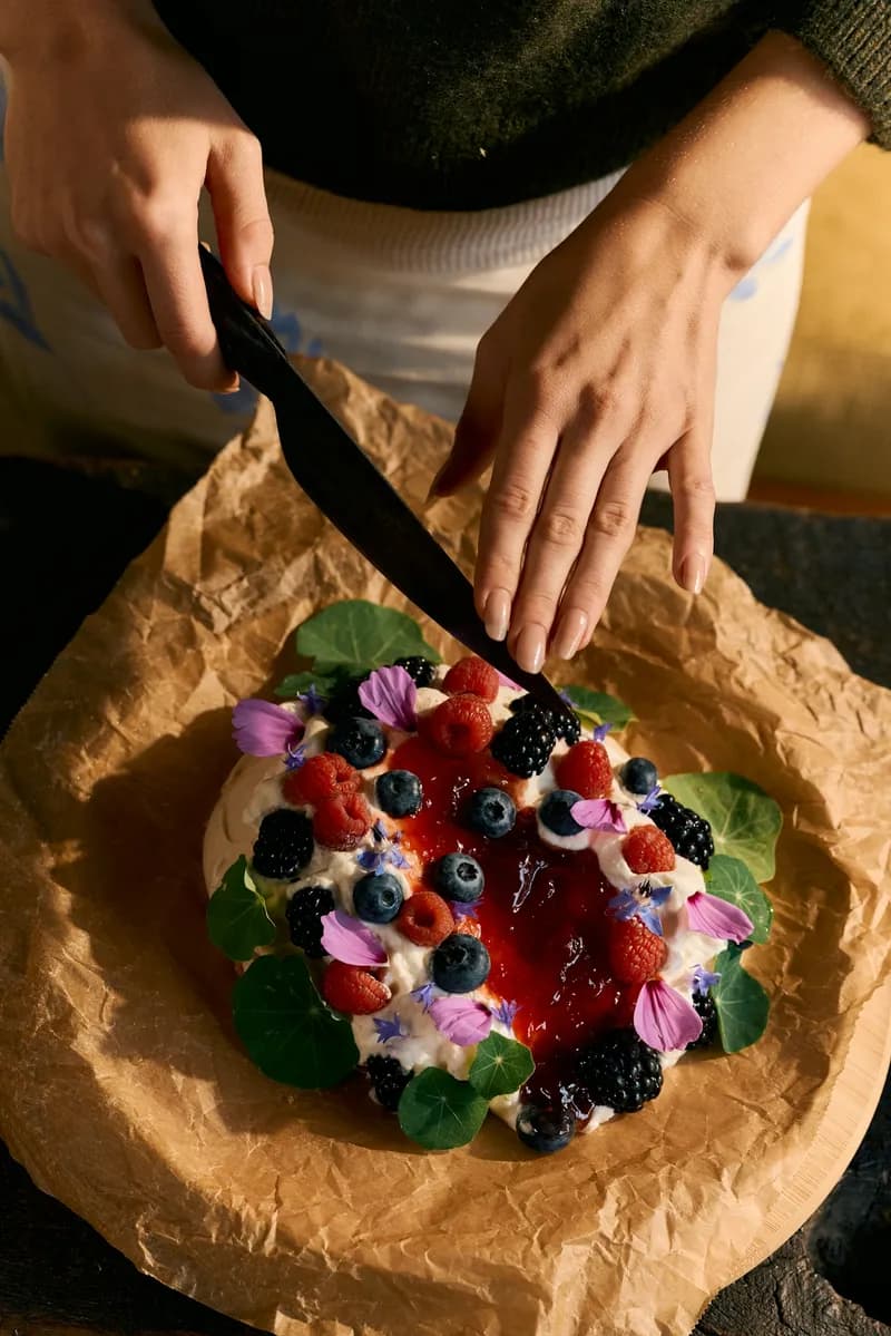 TikTok recipe saved in Recall knowledge base: Granny's Pavlova