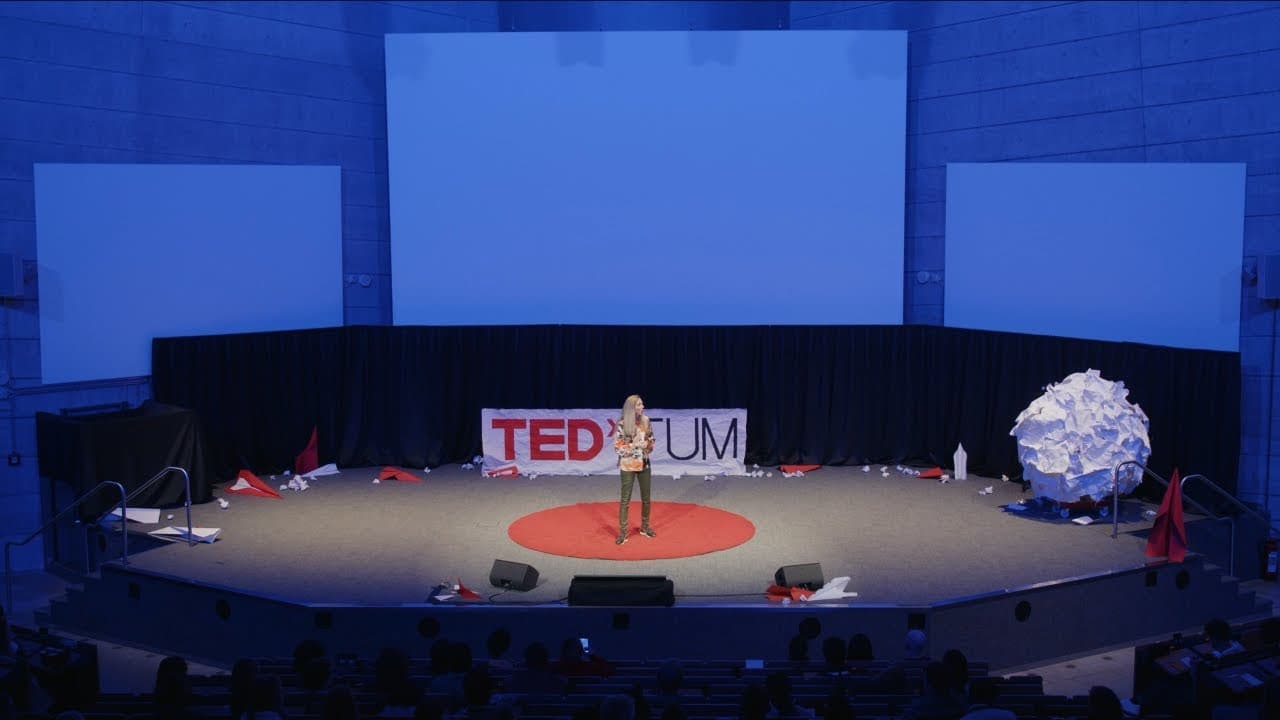 Why creativity matters in times of change | Stephanie Utz | TEDxTUM